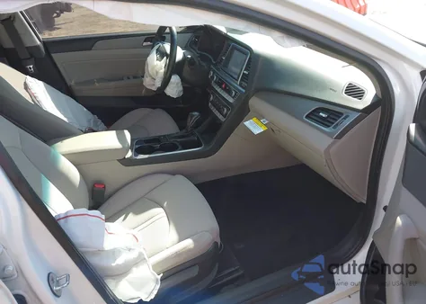 2018 Hyundai Sonata Sel z USA, uszkodzony, nr VIN 5NPE34AF2JH646779